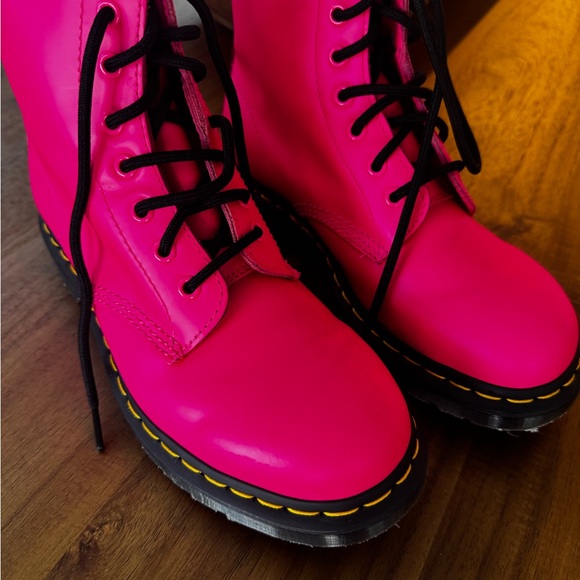 Rare! Hot Pink Dr Doc Martens Size 7 - Picture 4 of 10